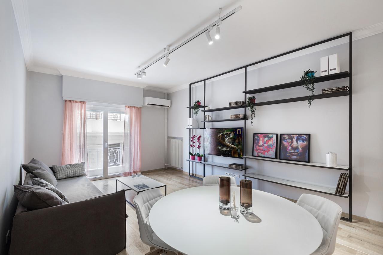 Kolonaki Square Apartment Афины Экстерьер фото