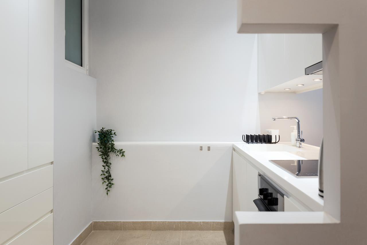 Kolonaki Square Apartment Афины Экстерьер фото