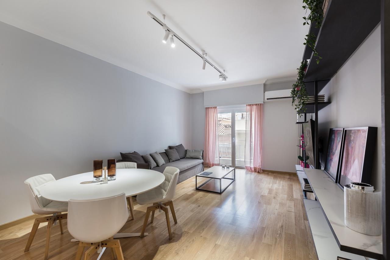 Kolonaki Square Apartment Афины Экстерьер фото
